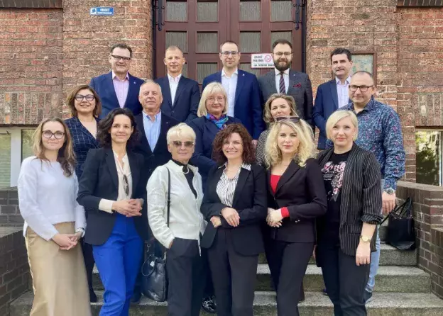 Collaboration with Business: The First Meeting of…